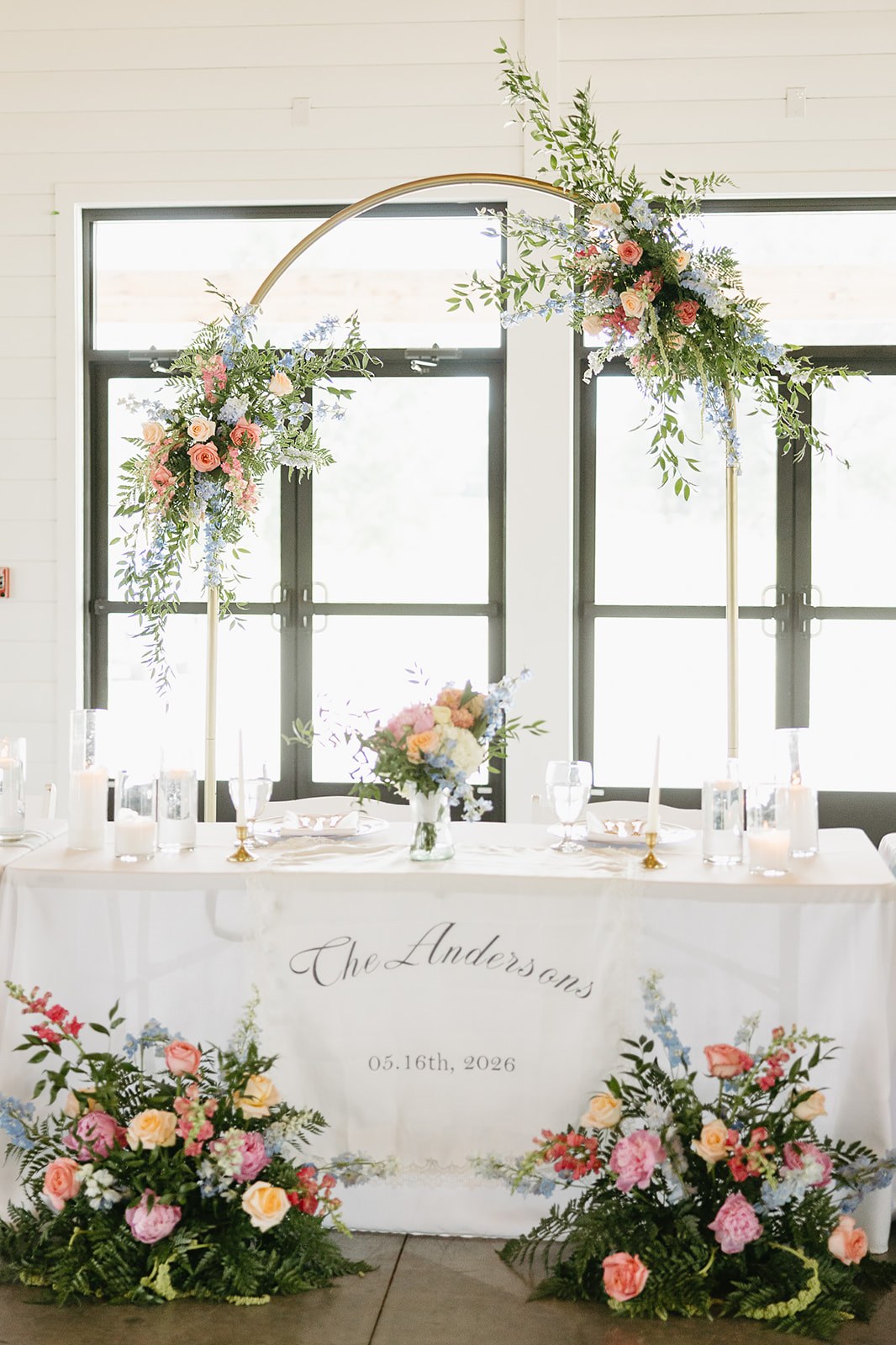 Floral sweetheart table